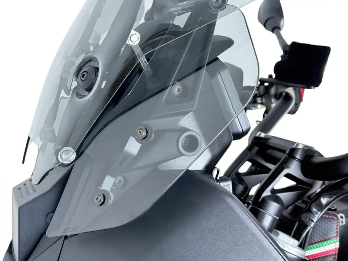 Wrs Side Deflectors Moto Guzzi Stelvio Diverse delar vindrutor/kåpor - PE23500623 bild 2 PMIMAGE:A3EA0598471D7C6EA1CC