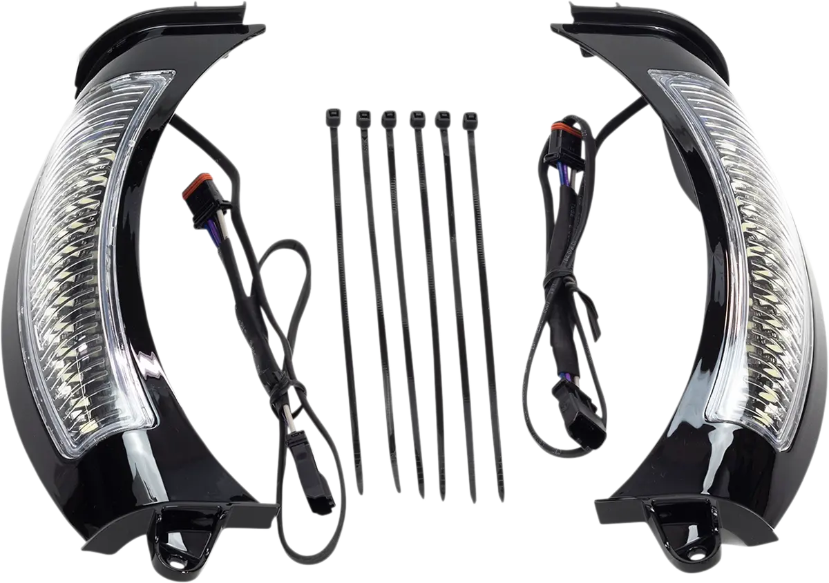 CIRO Fang® Strålkastarinfattningar med LED-ljus - PE20402212 bild 1 PMIMAGE:6CDCF7D42190A30A721E