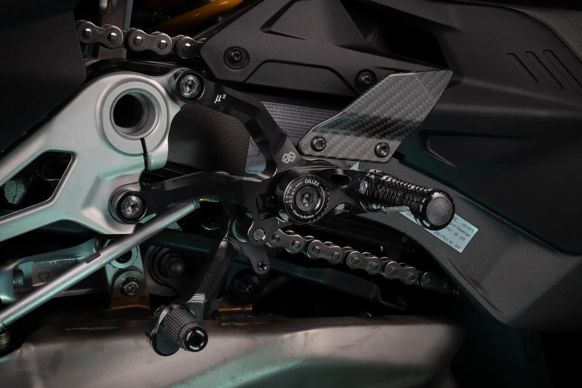 GILLES TOOLING MUE2 Rearset för Ducati Streetfighter V4/S - PE16230654 bild 2 PMIMAGE:735BB44CAE82FE317160