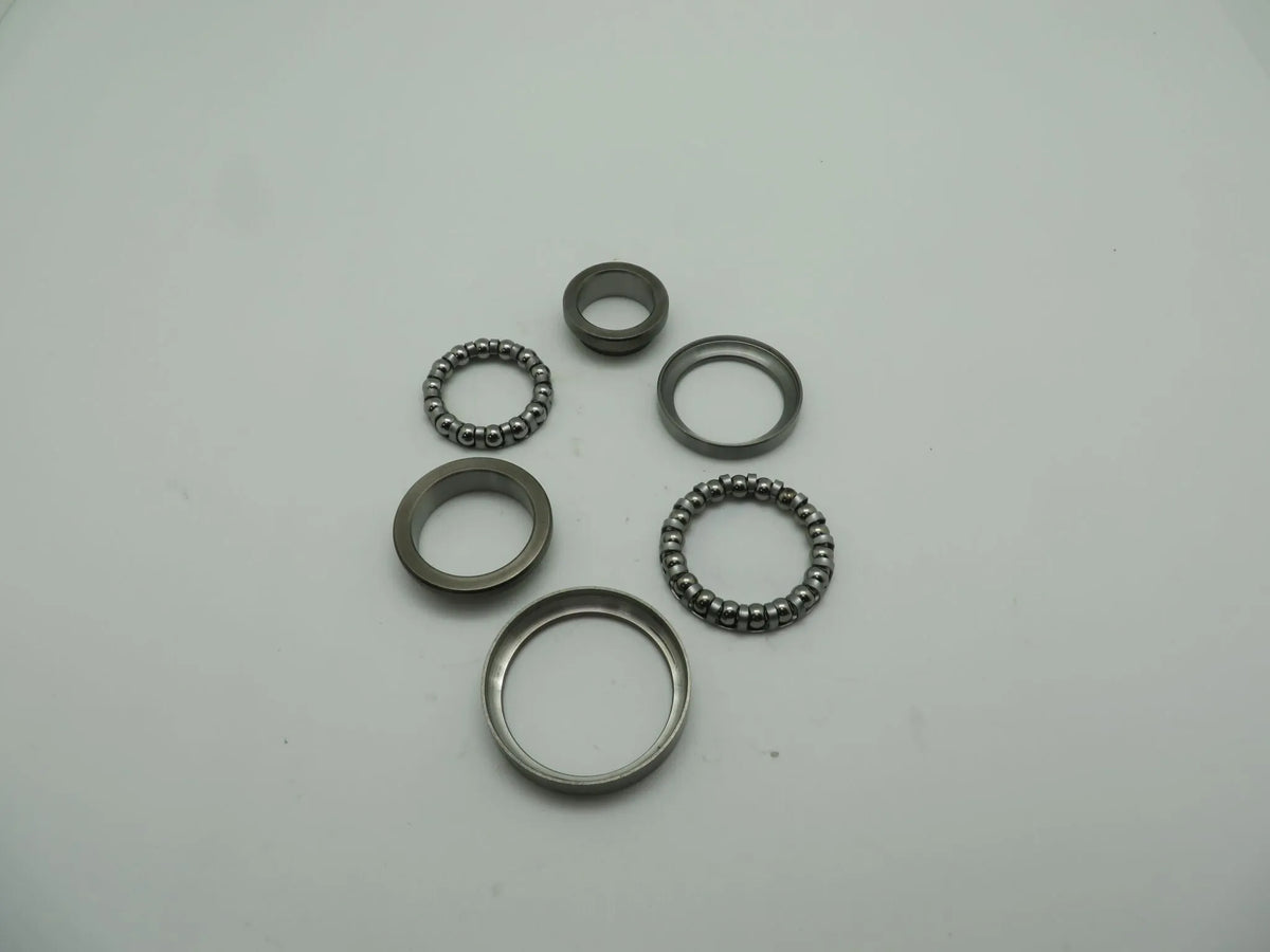 Parts Europe Bearing for Steering Stem Styrhuvud & styrlager - PE04100303 bild 2 PMIMAGE:486B912F944FE2FF038E