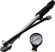 DRAG SPECIALTIES Hi-Pressure Shock Pump med tryckmätare - PE38050082 bild 1 PMIMAGE:700BABE1FCC4B54111B2