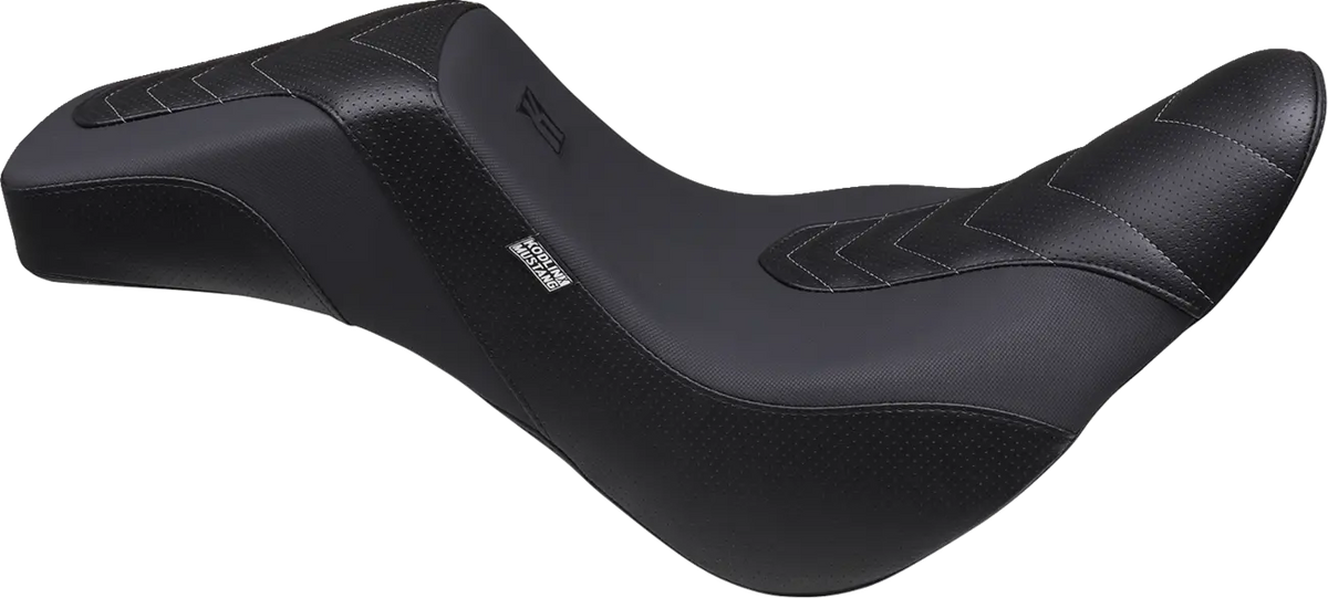 Mustang Kodlin Signature Series Squareback™ Seat Sadlar Harley Touring - PE08011669 bild 1 PMIMAGE:63E02F14BEEDB02A72B9