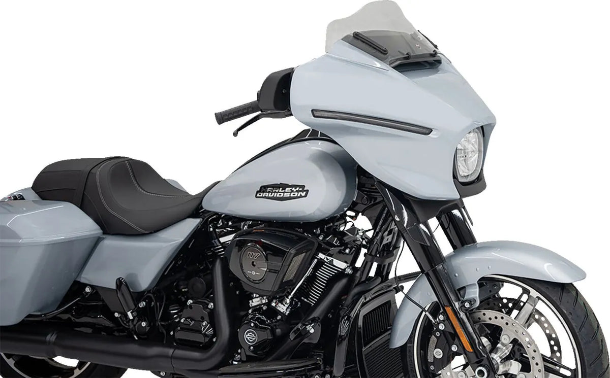 Klock Werks Flare® Windshield OEM Harley - PE23100858 bild 3 PMIMAGE:F3896B30F7DCBF75C1EF