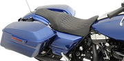 Drag Specialties Seats Caballero 2-Up Vinyl Seat Sadlar Harley Touring - PE08011003 bild 2 PMIMAGE:B1C39417C83DC9C4DF77