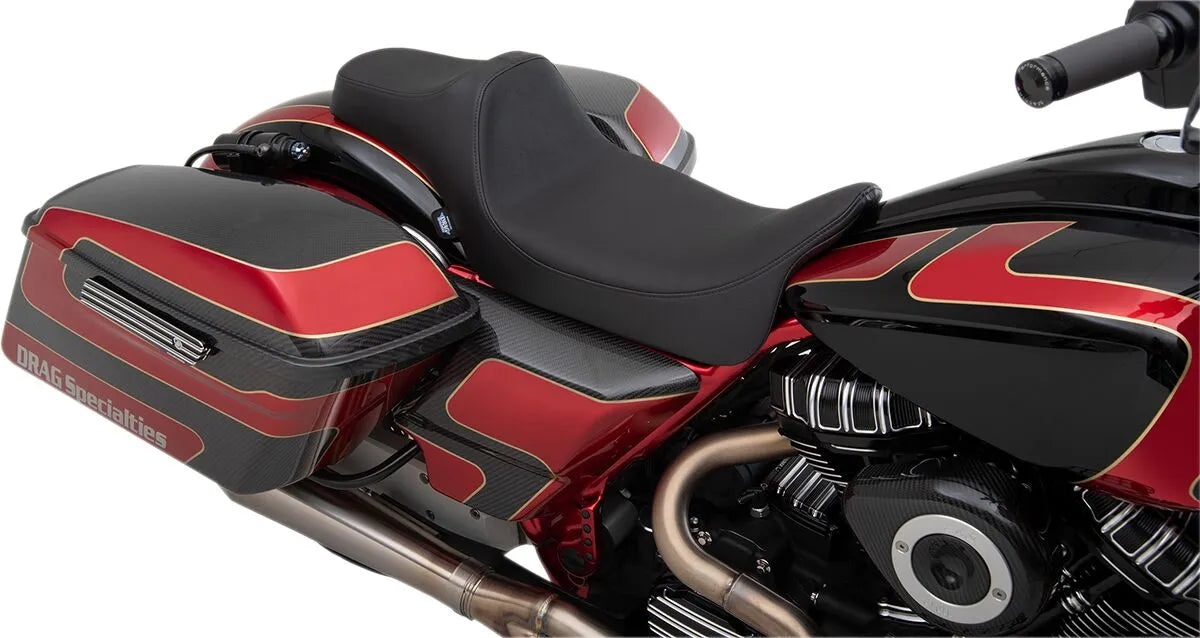 Drag Specialties Seats Extended Reach Predator III Seat Sadlar Harley Touring - PE08011259 bild 2 PMIMAGE:1C5FA4D0A5D7698C0AC3