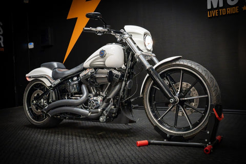 Harley-Davidson Breakout FXSB