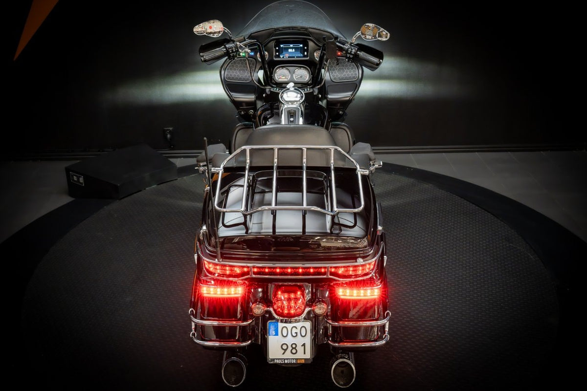 Harley-Davidson Road Glide Ultra Jekill & Hyde Steg 4 OGO981 – bild 4