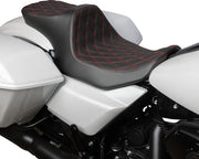 Drag Specialties Seats Extended Reach Predator III Seat Sadlar Harley Touring - PE08011933 bild 2 PMIMAGE:EE5A59F66F0D85D21356