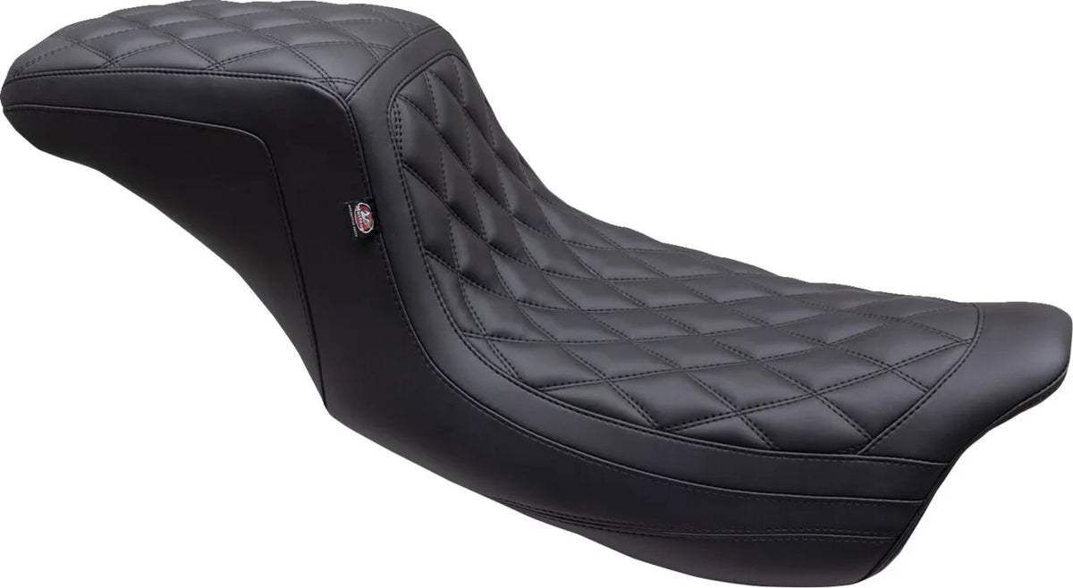 Mustang Kodlin Signature Series Squareback™ Seat Sadlar Harley Touring - PE08011670 bild 1 PMIMAGE:B50B7C847A6E74123EAA