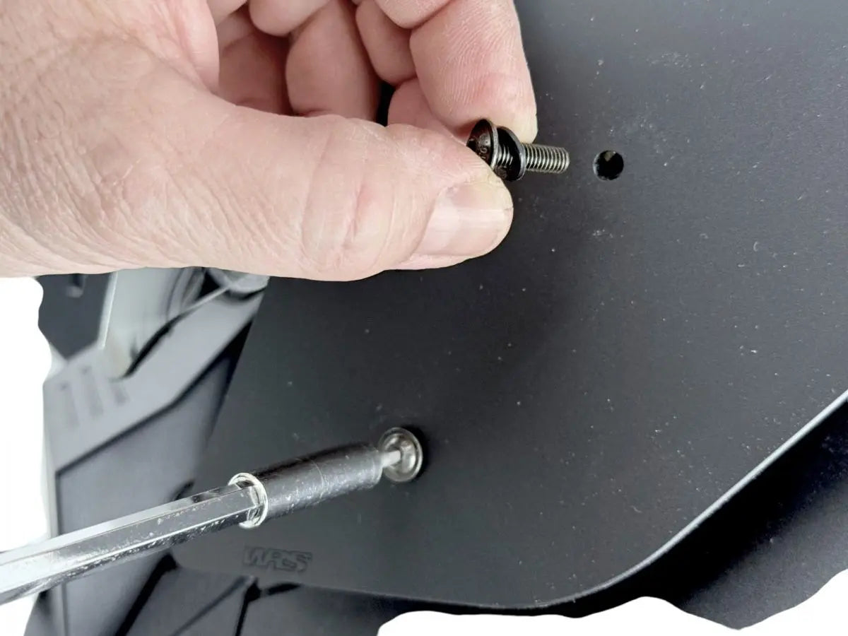 Wrs Side Deflectors Moto Guzzi Stelvio Diverse delar vindrutor/kåpor - PE23500625 bild 6 PMIMAGE:7BD7FAC2F7B7A6D4C36D