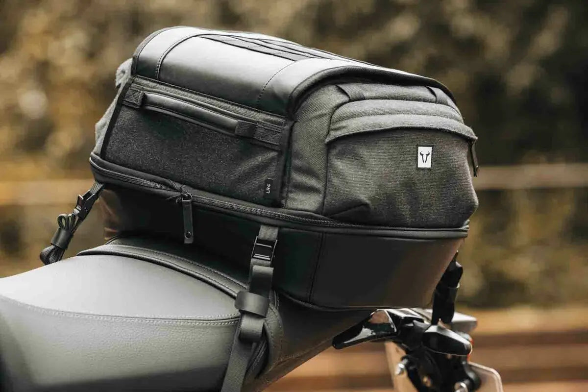 Sw Motech Legend Gear LR4 Tail Bag (18 - 25 Liters) Cruiser-, sport- & adventureväskor - PE35160439 bild 5 PMIMAGE:33F273DDBF0D3B77C930