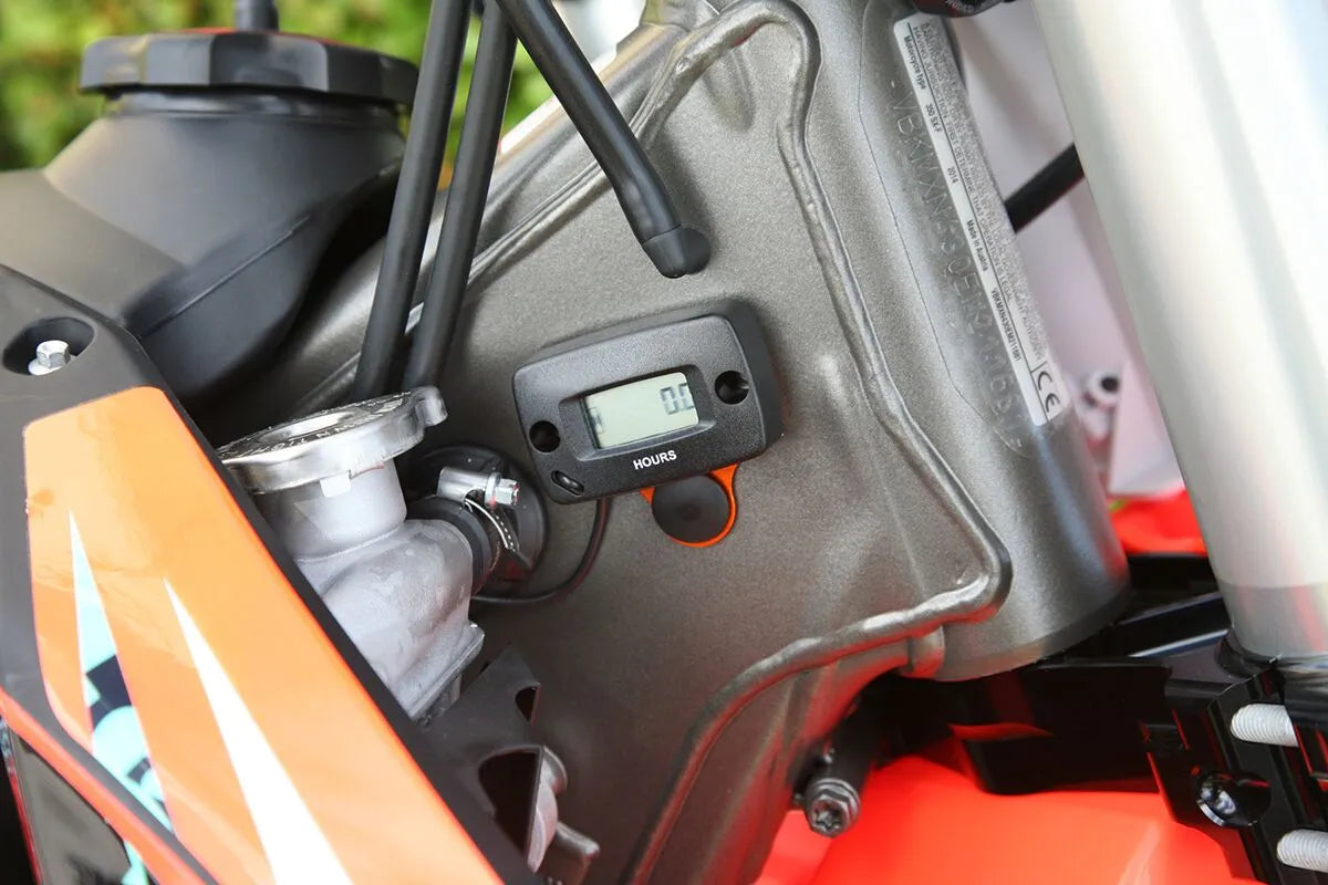 MOOSE OFFROAD HARD-PARTS Montering för Timräknare KTM MSE - PE22120612 bild 2 PMIMAGE:A6D18EE469A1FB4D6283