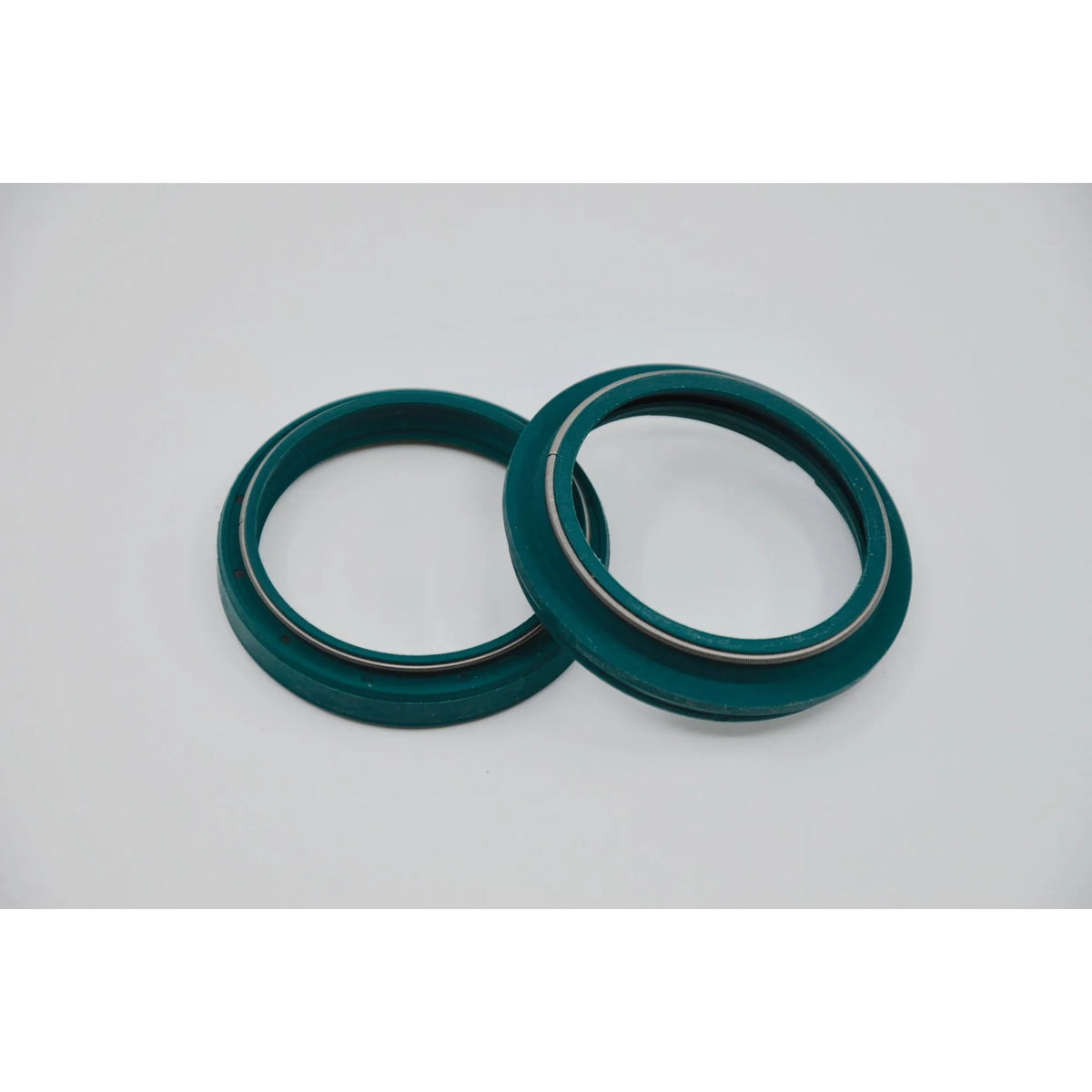 SKF Seal Kit Fork Upper HD 48 mm - PE04070898 bild 1 PMIMAGE:F97BD033B32CDAA691C0