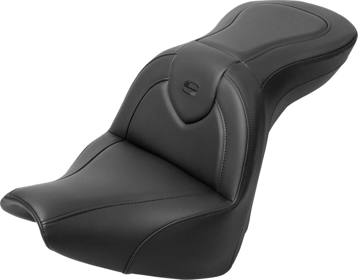 Saddlemen Roadsofa™ Carbon Fiber Seat Sadlar Harley Softail - PE08021626 bild 1 PMIMAGE:38B88D1009E84402A45B
