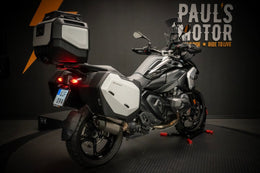 BMW R 1300 GS Triple Black "Akrapovic" UJF09A – bild 4