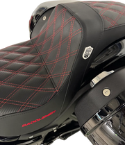 Saddlemen Pro Series SDC Performance Grip Seat Sadlar Harley Softail - PE08021595 bild 2 PMIMAGE:F85608934B729439BF36