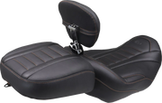 Mustang Wide Deluxe Touring Passenger Seat Sadlar Harley Touring - PE08012121 bild 2 PMIMAGE:9E66CF15971A56C7D704