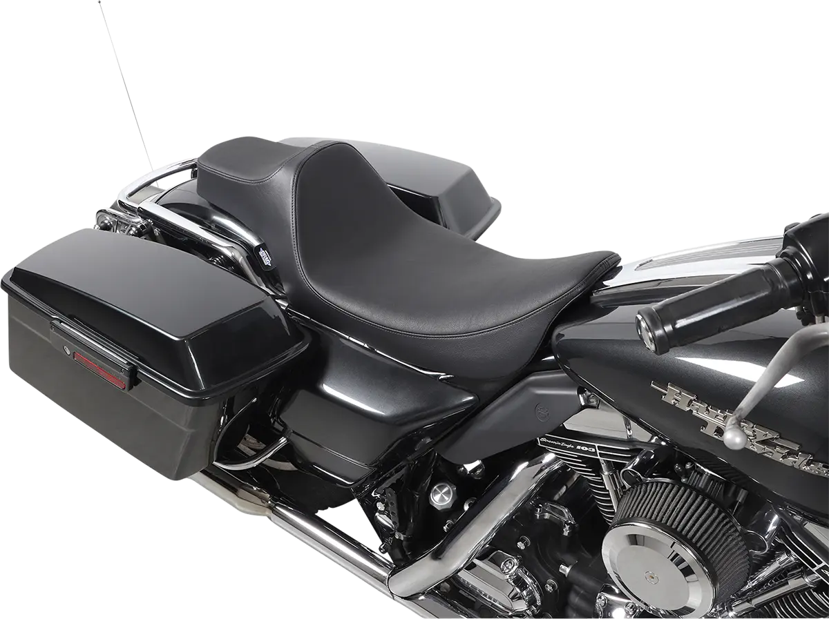 Drag Specialties Seats Extended Reach Predator III Seat Sadlar Harley Touring - PE08011368 bild 4 PMIMAGE:20F3D824E6A75DFE9F4E