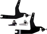 Cobra Detachable Backrest Kit Sissybars - PE15010572 bild 3 PMIMAGE:FAA1706A27307BC2FE22