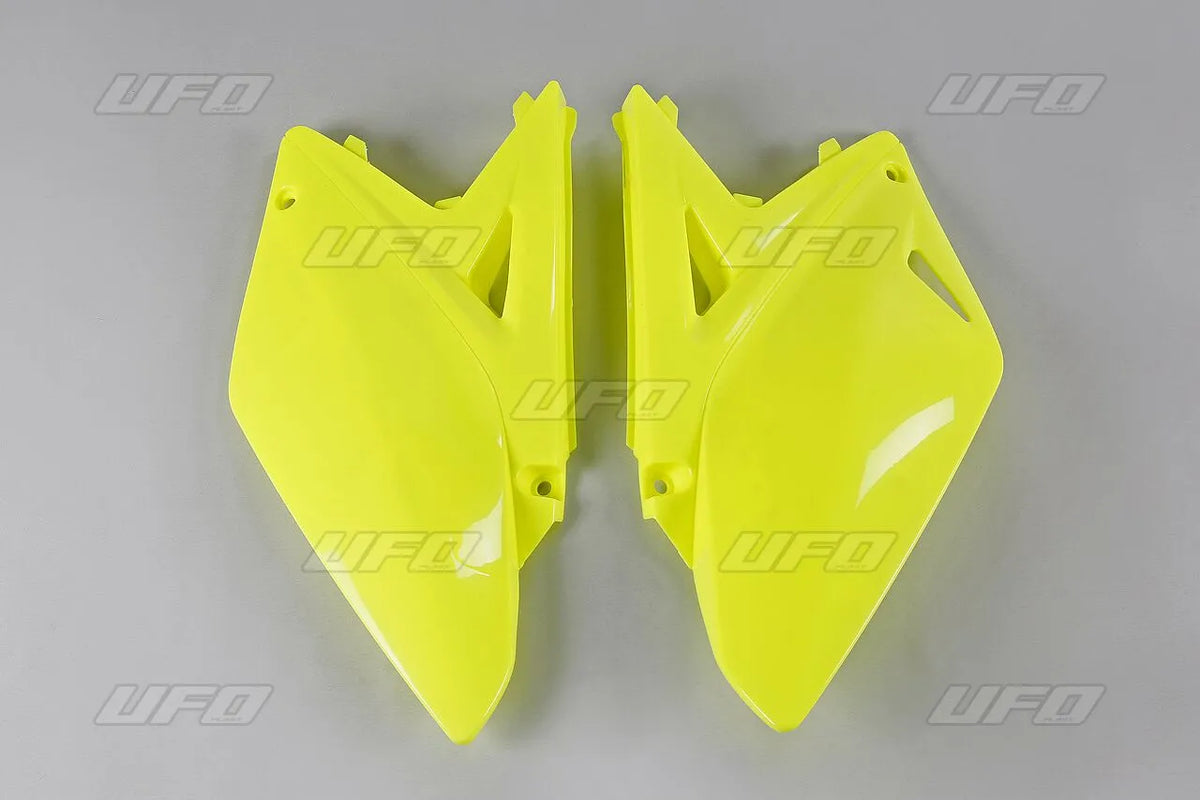 Ufo Side Panels Ersättningspaneler kaross - PE05202051 bild 1 PMIMAGE:7EE9DE415EF6DFA3F6C0