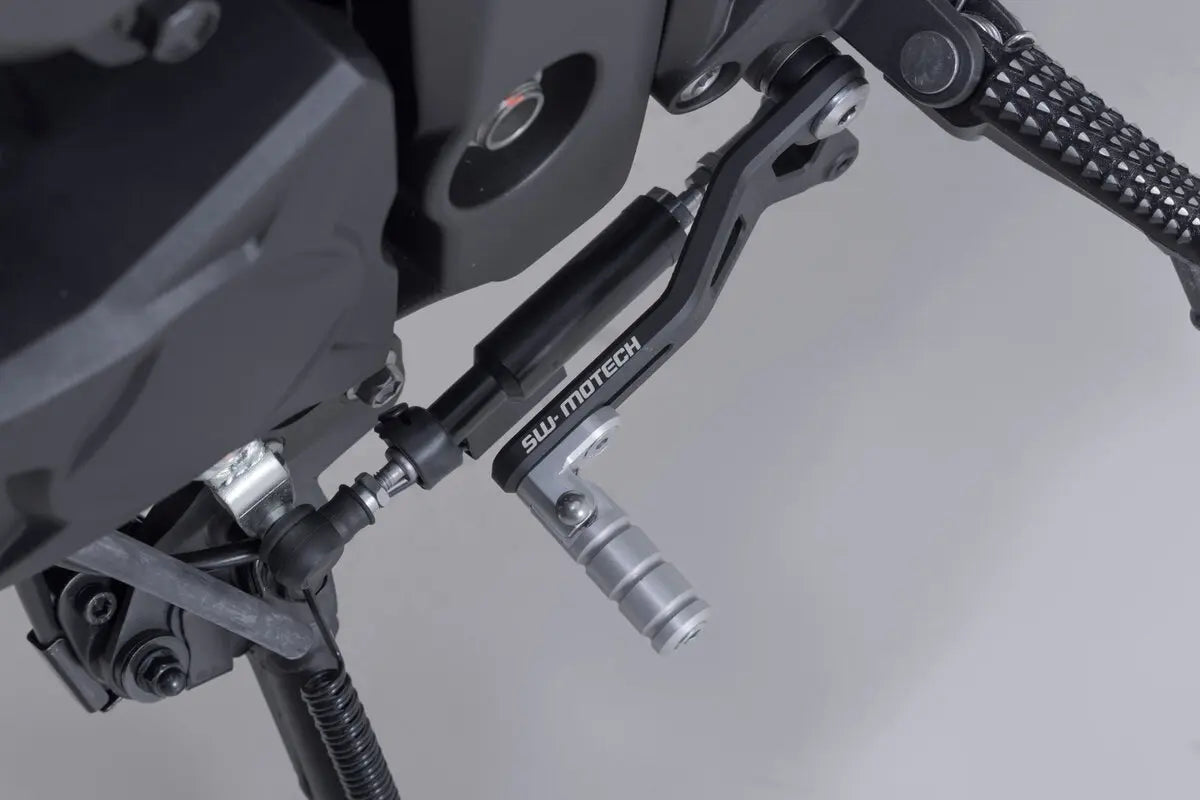 SW-MOTECH Justerbar Växelspak i Aluminium - PE16021744 bild 5 PMIMAGE:3CE3FBD7C9DB2BC7D220