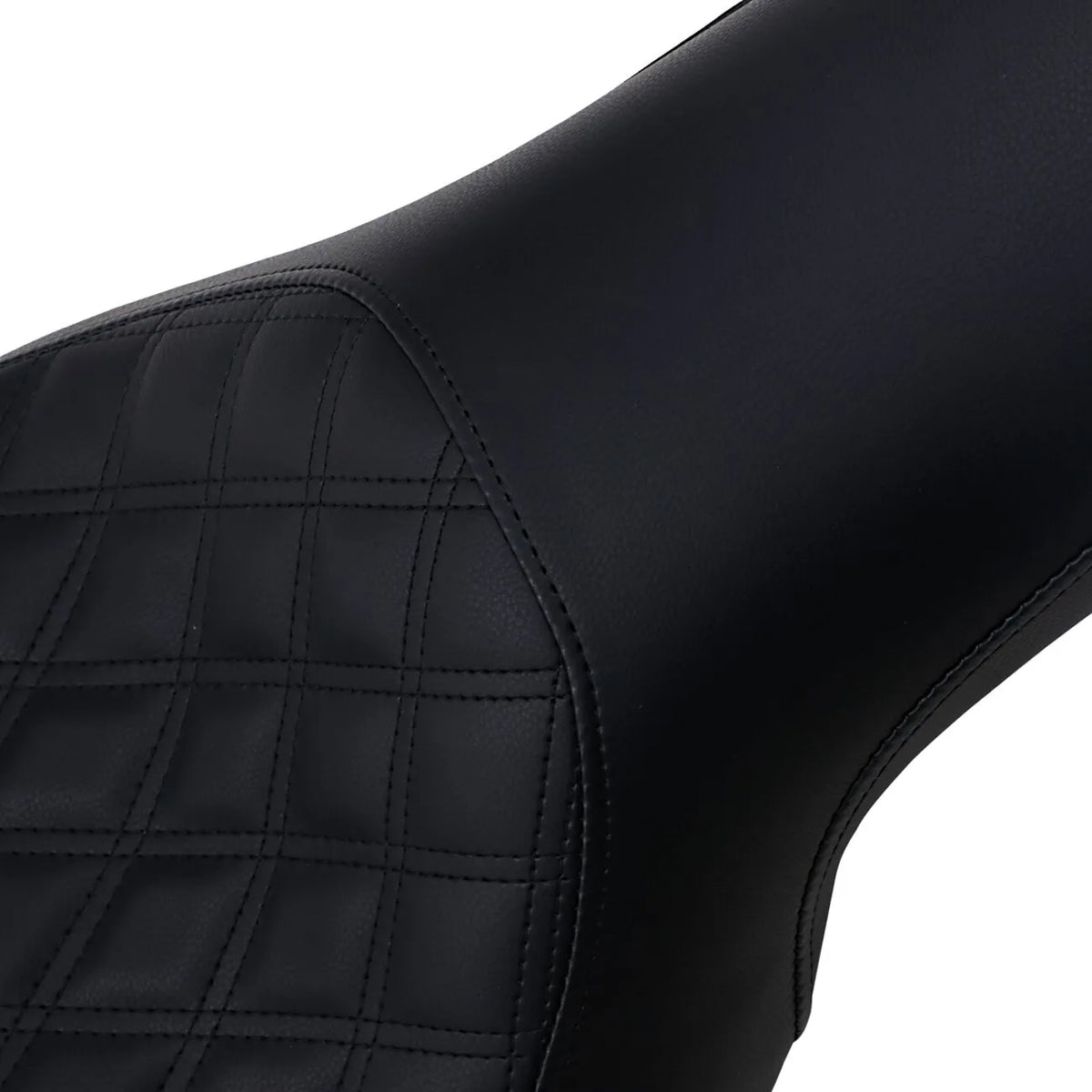Saddlemen Profiler™ Lattice Stitch Seat Sadlar Harley Dyna Glide - PE08030634 bild 2 PMIMAGE:0B2B6DCD9667448573C5