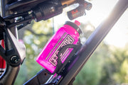 MUC-OFF Elite Fly Vattenflaska Rosa 550ml - PE49200008 bild 3 PMIMAGE:49A4F5DC548C6AB4E62E
