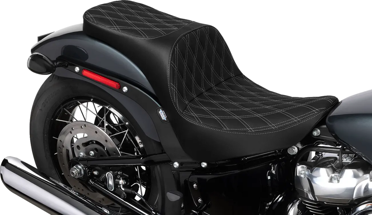 DRAG SPECIALTIES SEATS Freedom Touring Sadel 2-Up Double Diamond Silver - PE08021688 bild 3 PMIMAGE:D555CA3E79C1F63398C9