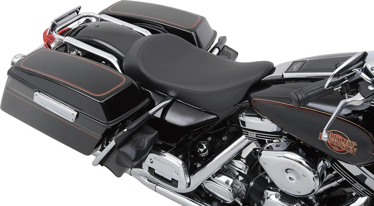 Drag Specialties Seats EZ-ON Mount Low-Profile Solo Seat Sadlar Harley Touring - PE08010727 bild 3 PMIMAGE:63BF6BBD8BA3100CC0D6