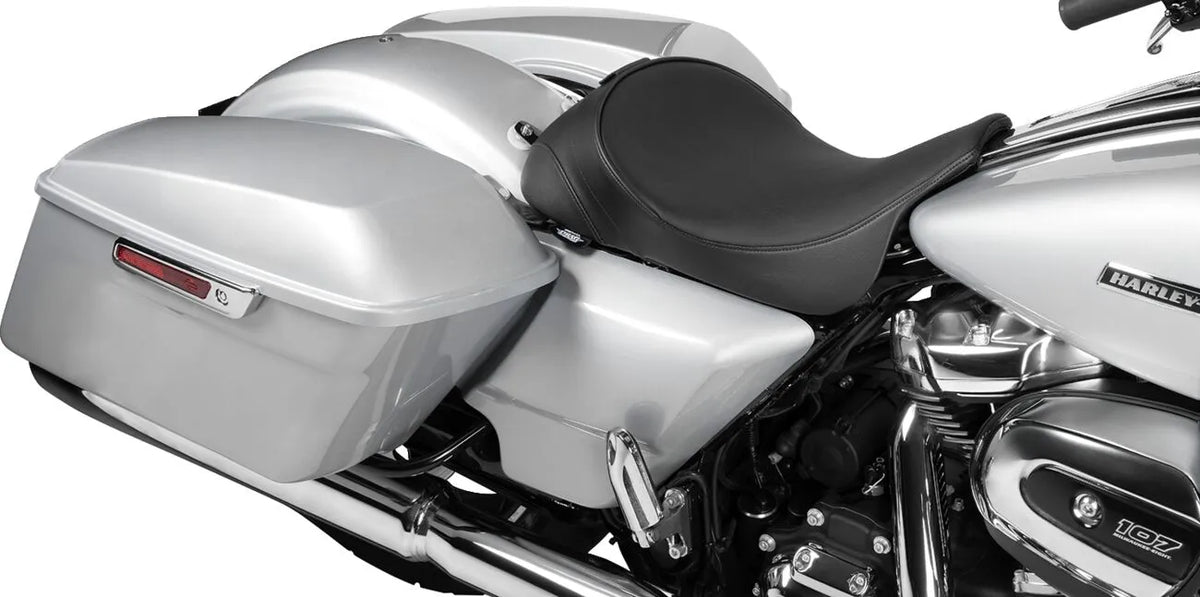 Drag Specialties Seats Solo Front Seat with Backrest Option Sadlar Harley Touring - PE08011954 bild 4 PMIMAGE:71F983A052B3BE81FB4A