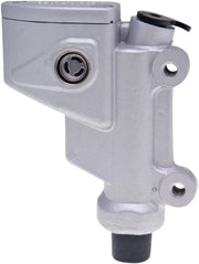 101 OCTANE Bromshuvudcylinder Bak - PE17300027 bild 2 PMIMAGE:765BEA71ACC63CB49DAF