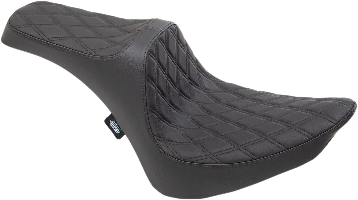 Drag Specialties Seats Predator III Seat Sadlar Harley Softail - PE08021366 bild 1 PMIMAGE:5E7E5817878426EEF72E