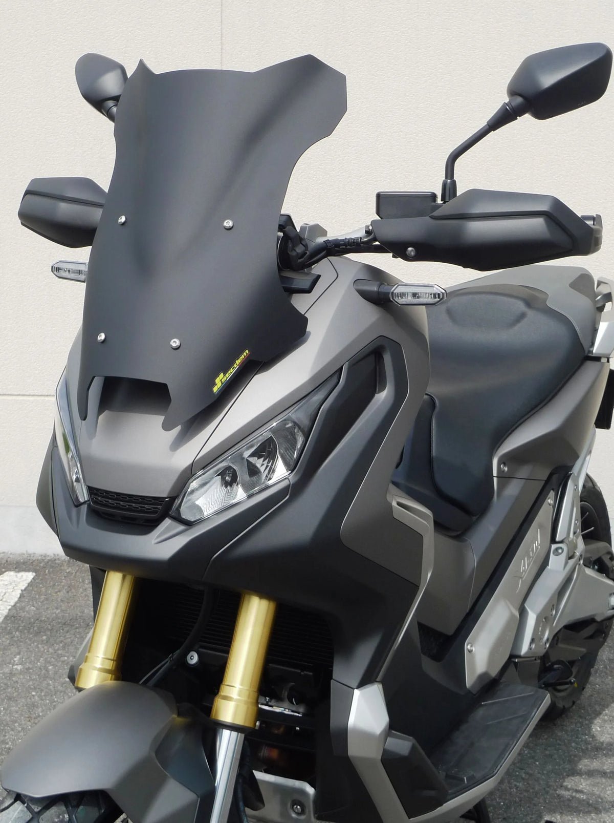 BULLSTER Vindruta RC för Honda XADV750 Dark Smoke - PE23120386 bild 1 PMIMAGE:5276F1A41E0B42652364