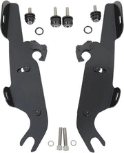Memphis Shades Hd Fats/Slim Windshield Trigger-Lock Complete Mount Kit Fästdelar & kit för vindrutor - PE23200044 bild 1 PMIMAGE:11921CB648FEF966F6E8