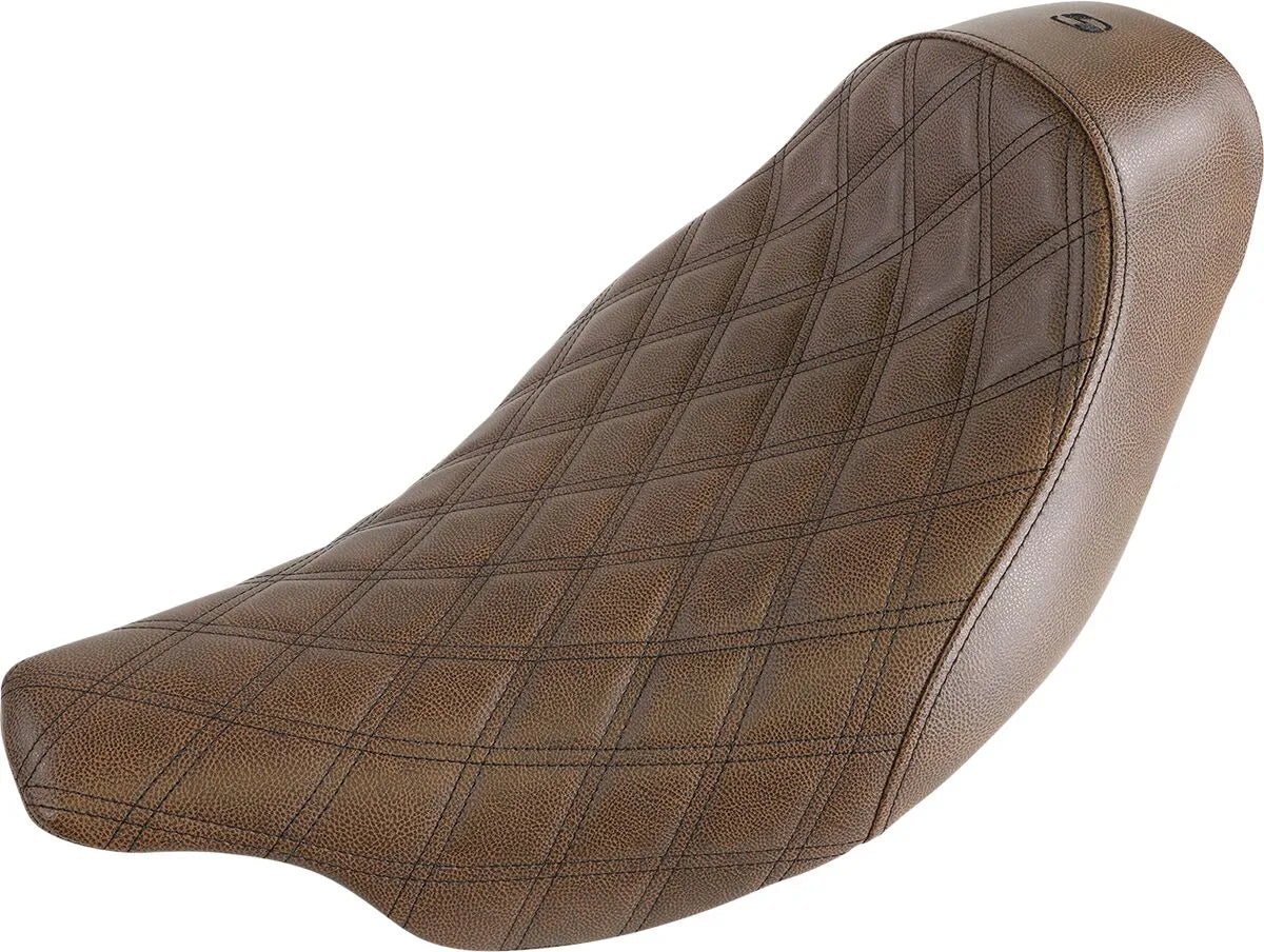 Saddlemen Renegade™ Lattice Stitch Solo Seat Sadlar Harley Touring - PE08011037 bild 1 PMIMAGE:30069633AC3882D2920C