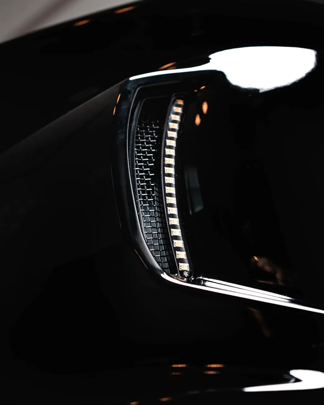 CUSTOM DYNAMICS Low Rider ST Fairing Vent Lights - PE20403229 bild 8 PMIMAGE:473BF24F81EAE9734F89