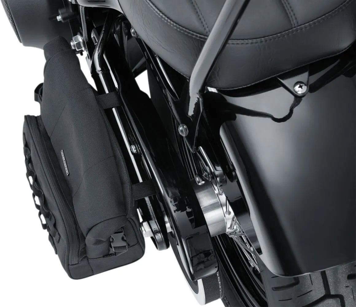 KURYAKYN Hoodrat Universal Swing Arm Väska 16L - Svart - PE35011762 bild 6 PMIMAGE:947A6C911AD08B76C06F
