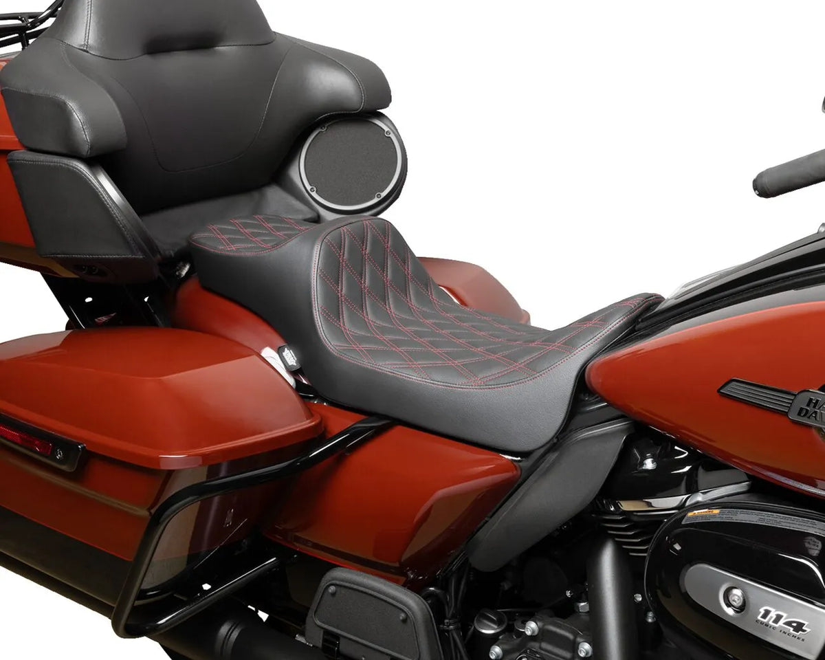 Drag Specialties Seats Extended Reach Predator III Seat Sadlar Harley Touring - PE08011925 bild 3 PMIMAGE:925273B1E420E17A6BE9