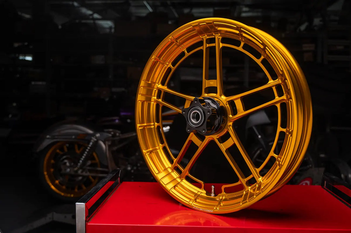 Arlen Ness Flatline Rim Bakhjul gjuten/svarvad - PE02022287 bild 2 PMIMAGE:DC86D18EB28DF4016C7C