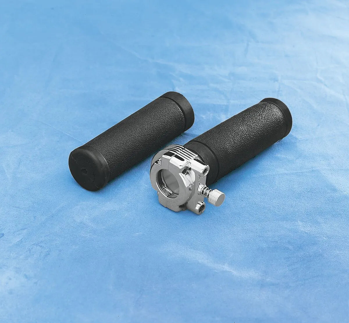 Drag Specialties Throttle Assembly Gasreglageenheter - PEDS243128 bild 2 PMIMAGE:38C7FE6CA1FB146196E6