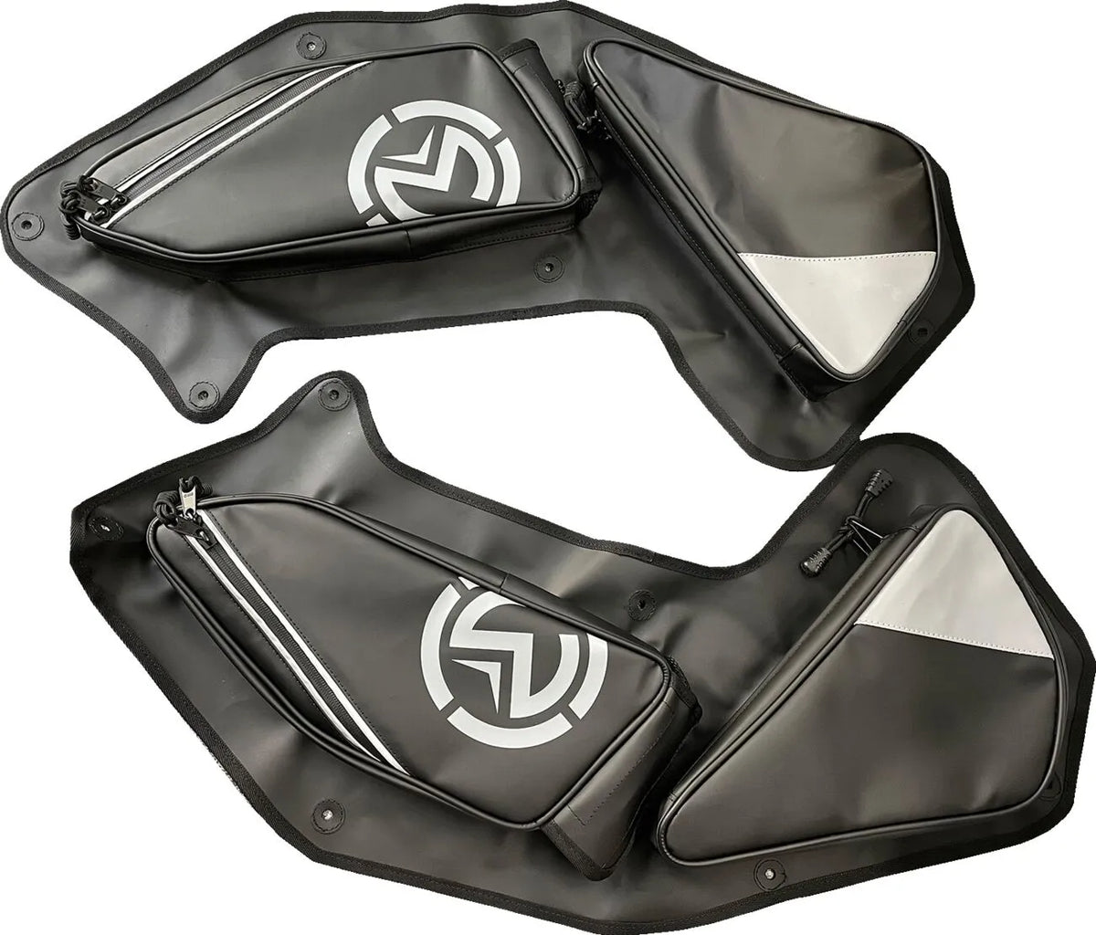 MOOSE OFFROAD HARD-PARTS Bakdörrsväskor för Polaris RZR Pro XP 4 MSE - PE35400079 bild 1 PMIMAGE:B268FE9616ADC5993659