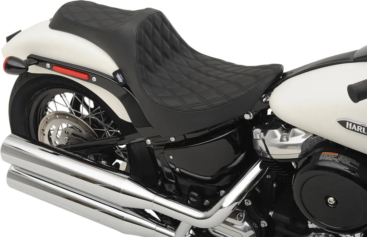 Drag Specialties Seats Predator III Seat Sadlar Harley Softail - PE08021145 bild 3 PMIMAGE:6CBBE0D228F60A6C4B1A