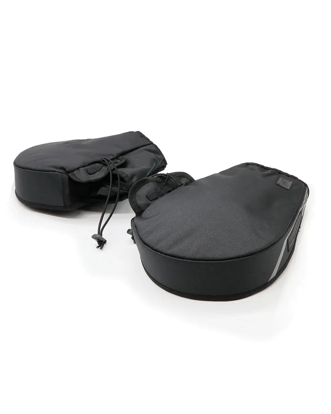 OJ ATMOSFERE METROPOLITANE Hand Cover Fit Pro Svart - PE06352885 bild 1 PMIMAGE:8CF572C92CBE1B640C17