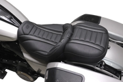 Mustang Wide Deluxe Touring Passenger Seat Sadlar Harley Touring - PE08012120 bild 5 PMIMAGE:73125EDD1AD39FCC60FB