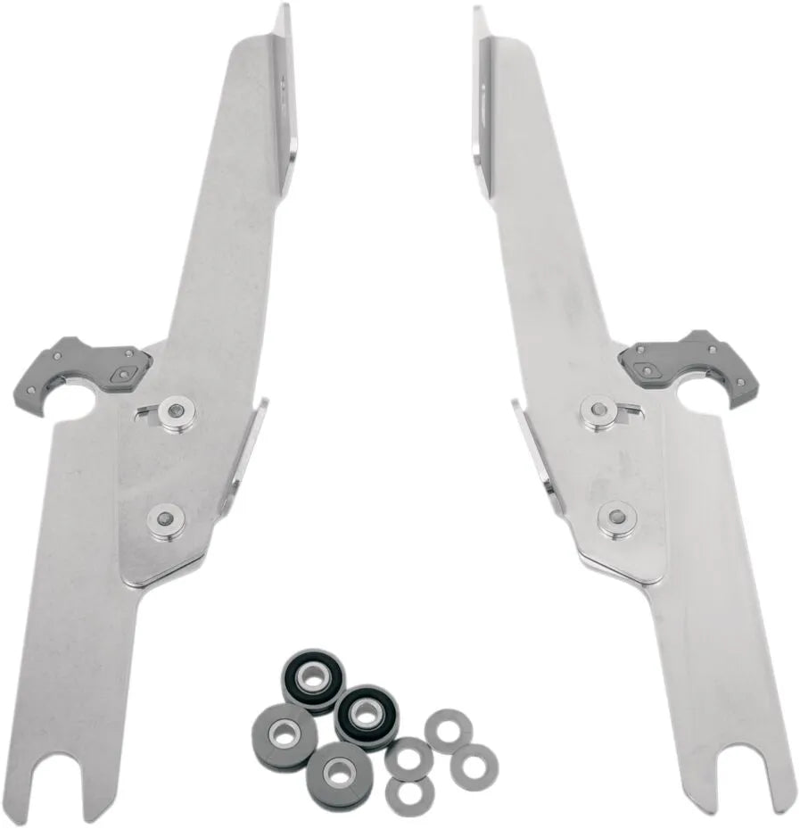 Memphis Shades Hd Fats/Slim Windshield Trigger-Lock Complete Mount Kit Fästdelar & kit för vindrutor - PE23200048 bild 1 PMIMAGE:5E71C23547284A59D6B9