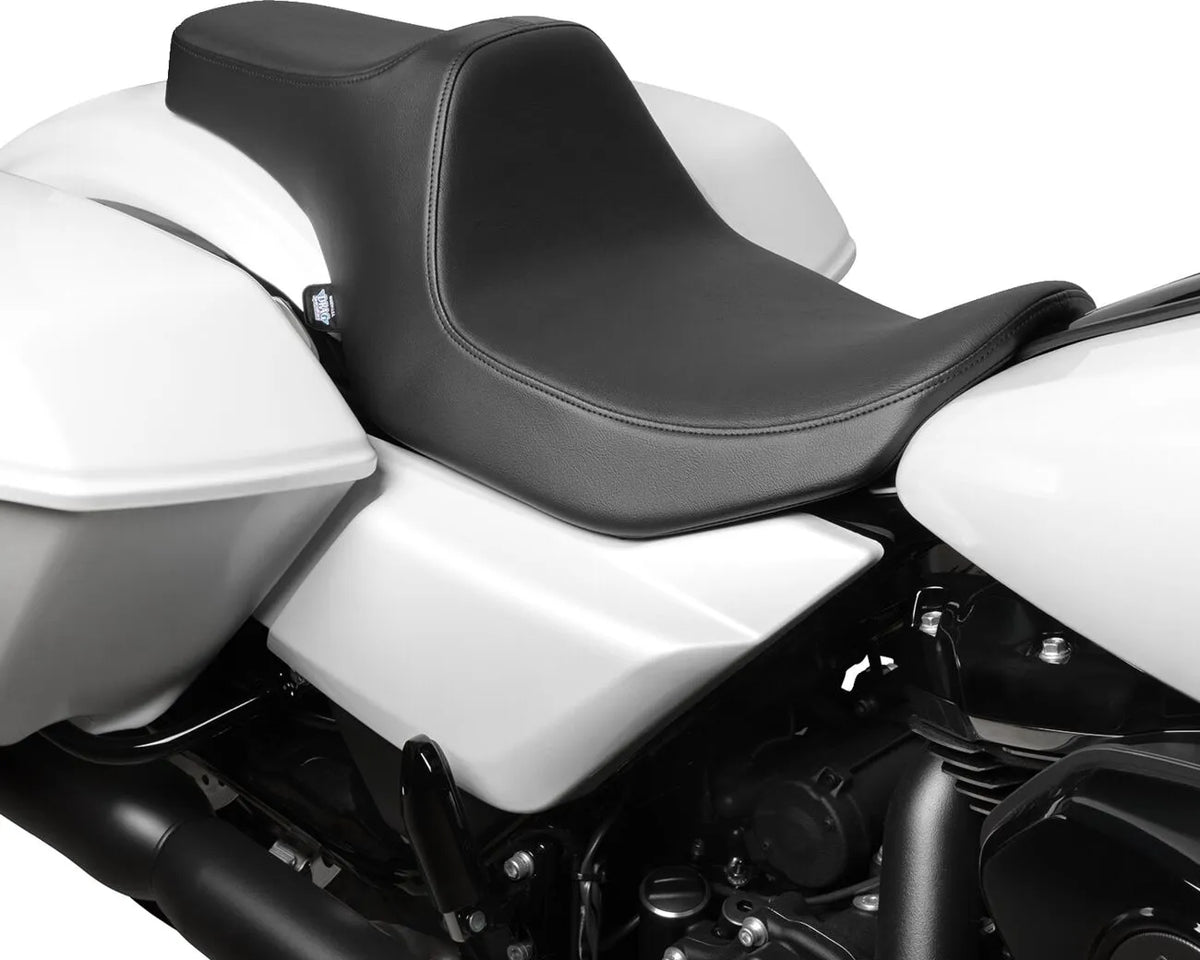 Drag Specialties Seats Extended Reach Predator III Seat Sadlar Harley Touring - PE08011916 bild 4 PMIMAGE:682414837BF0DE17D4F8